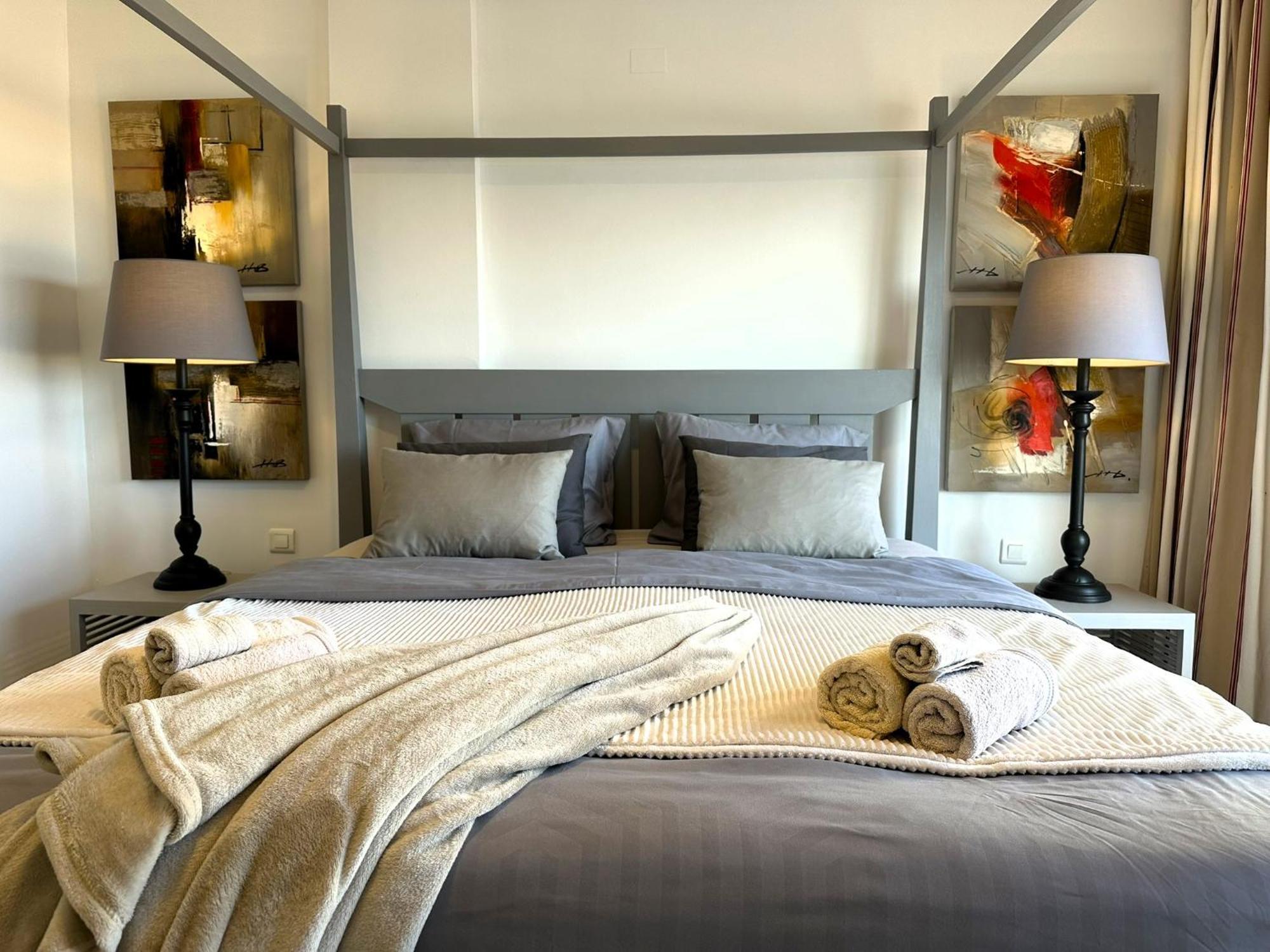 Apartments Bermuda Beach Estepona Ngoại thất bức ảnh