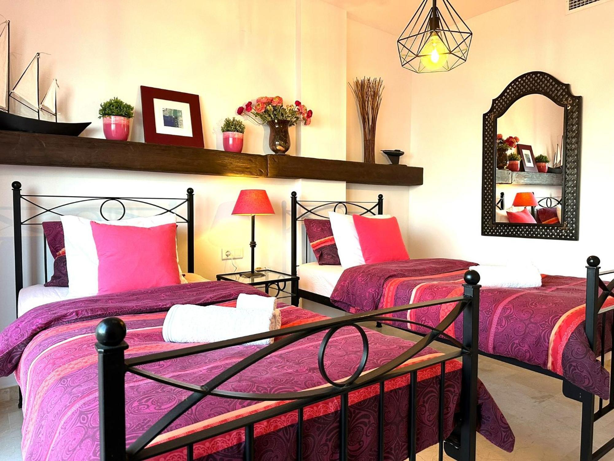 Apartments Bermuda Beach Estepona Ngoại thất bức ảnh