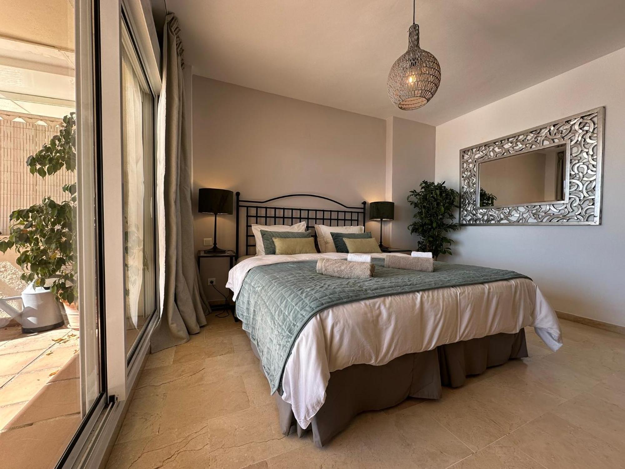 Apartments Bermuda Beach Estepona Ngoại thất bức ảnh