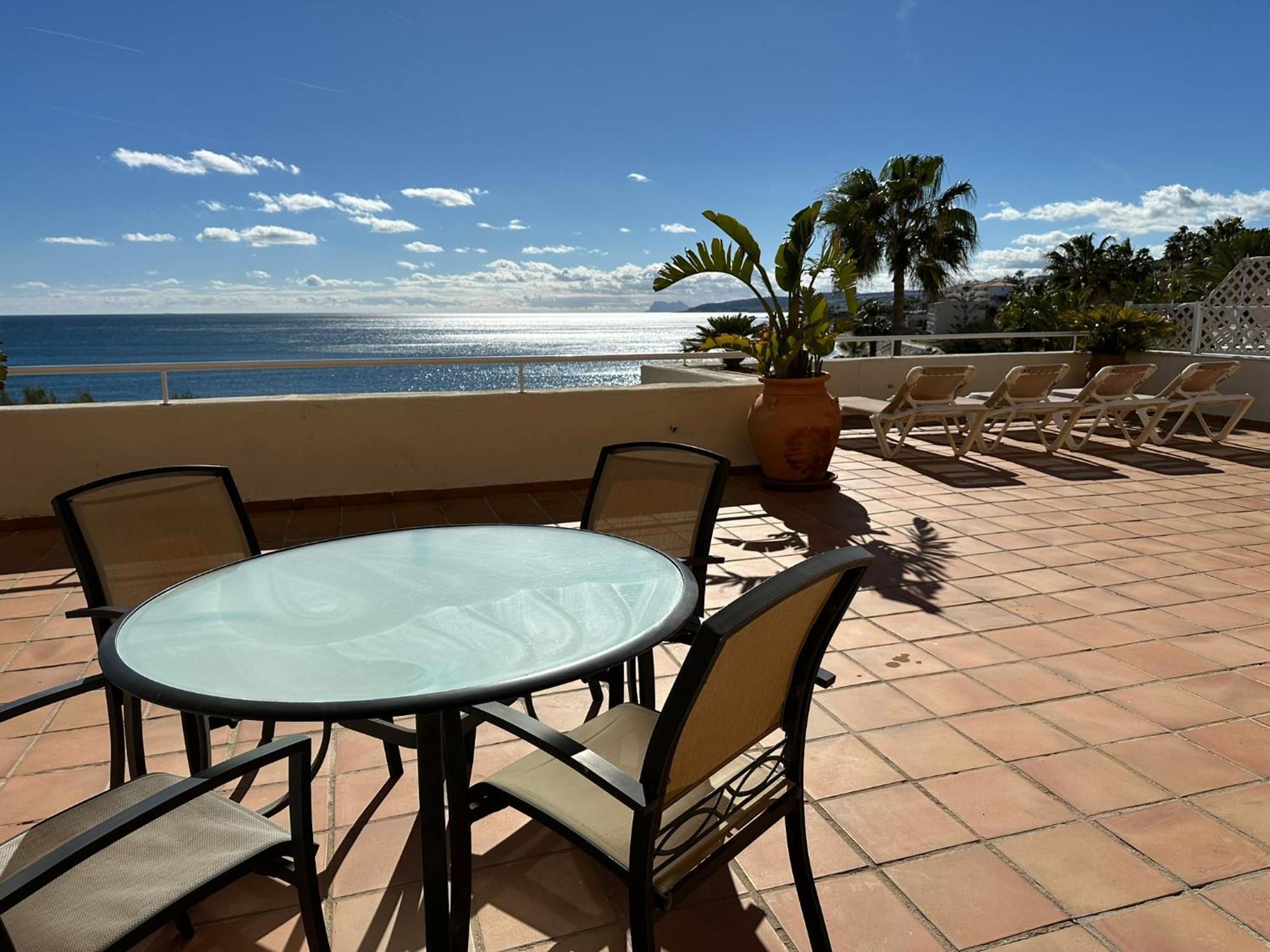 Apartments Bermuda Beach Estepona Ngoại thất bức ảnh